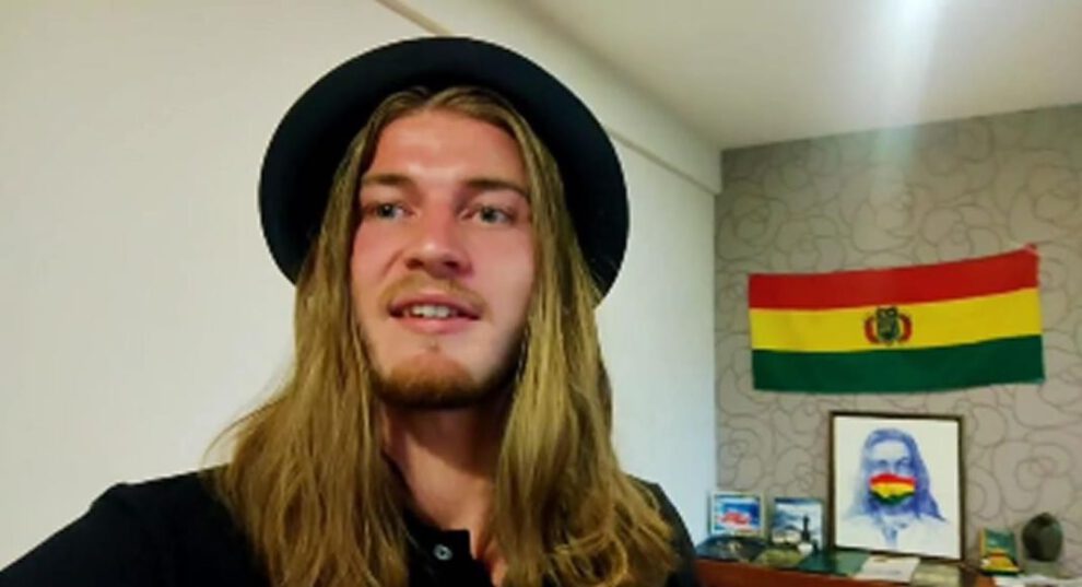 El activista francés Alexis Dessard se siente estafado por Senapi