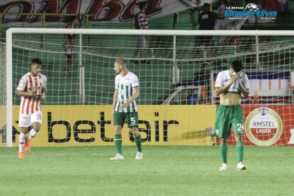 Oriente Petrolero se hunde tras perder con Unión Santa Fe