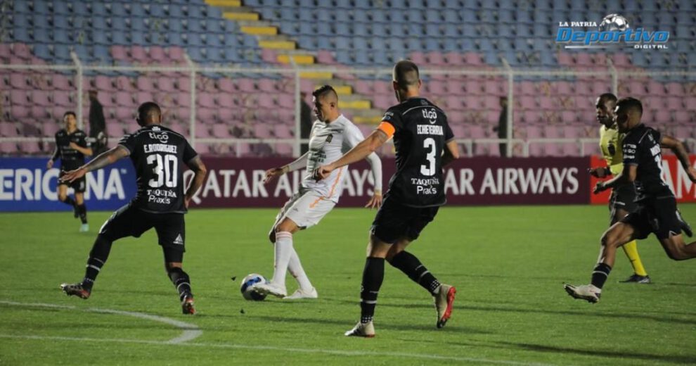 Wilstermann empate Ayacucho FC en la Copa Sudamericana