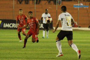 Royal Pari vs Guabirá en el torneo Apertura 2022