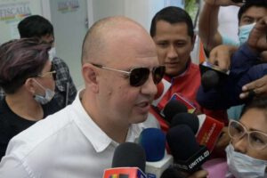 Rolando Téllez exsubdirector de Diprove niega vínculo con vendedor de autos chutos