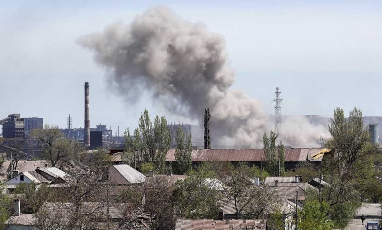 Ataques a la planta de acero en Mariúpol