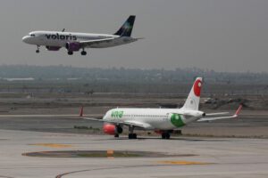 Vuelo cancelado en Israel debido a una foto de un avión explotando