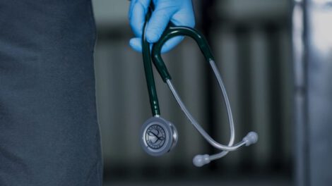 El Gobierno no descuida las medidas ante la hepatitis infantil