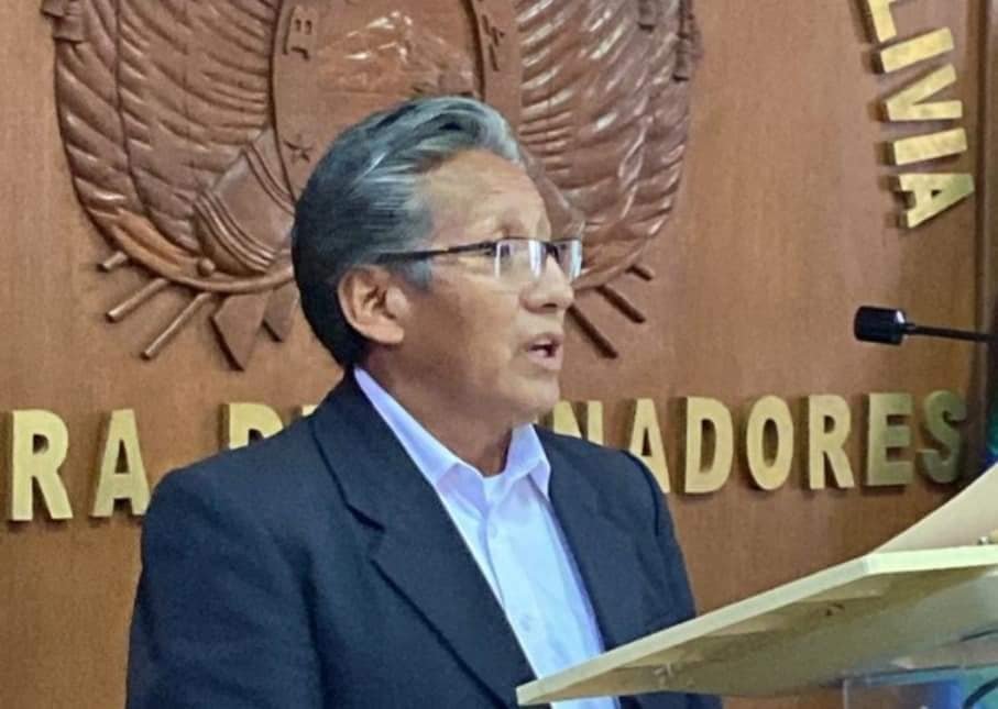 Candidato Porfirio Machado denuncia a adversarios por vinculación con el MAS
