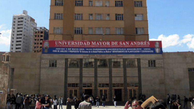 Estudiantes en UMSA permanecen más de 11 años