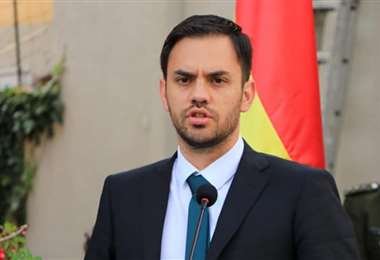 Reestructuración de la Policía Boliviana por Eduardo Del Castillo