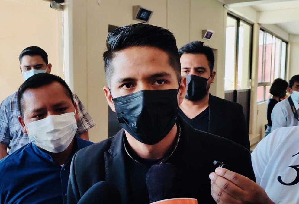 Gasto insulso al Estado en la universidad según Andrónico Rodríguez