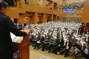 Derecho a la salud en el acto de egreso de nuevos profesionales de la Escuela Nacional de Enfermería