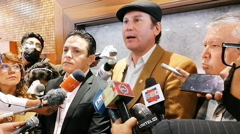 Reglamento Contralor del Estado presentado por el MAS