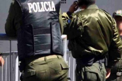 Granada de gas en la UATF