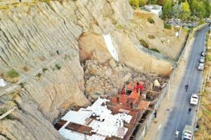Aprehenden a responsables de obra por la cual murieron sepultados dos obreros en La Paz