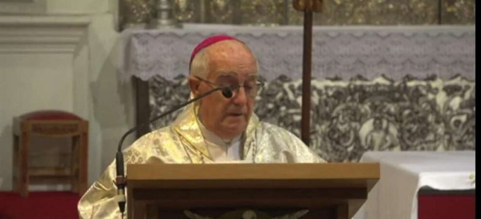 Monseñor Braulio Sáez durante la homilía dominical