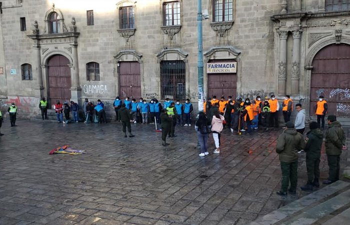 Trabajo comunitario por infractores en espacios públicos