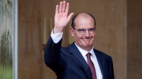 Renuncia de Jean Catex como primer ministro de Francia
