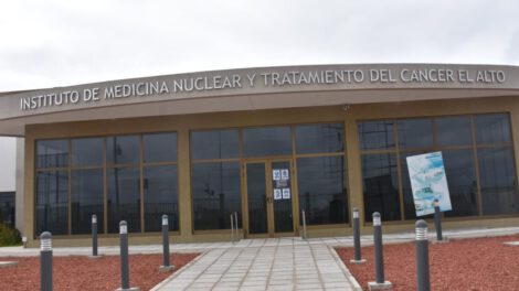 Centro de Medicina Nuclear en El Alto atendió a 1.280 pacientes con cáncer