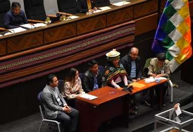 Elección del Defensor del Pueblo en Bolivia