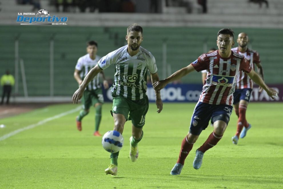 Oriente Petrolero busca evitar ser el peor de la Copa Sudamericana