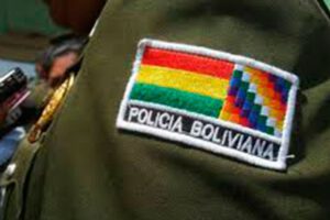 Robo de camioneta en Bolivia