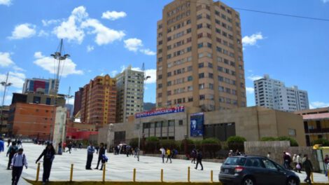 Fiscalización a universidades en Bolivia