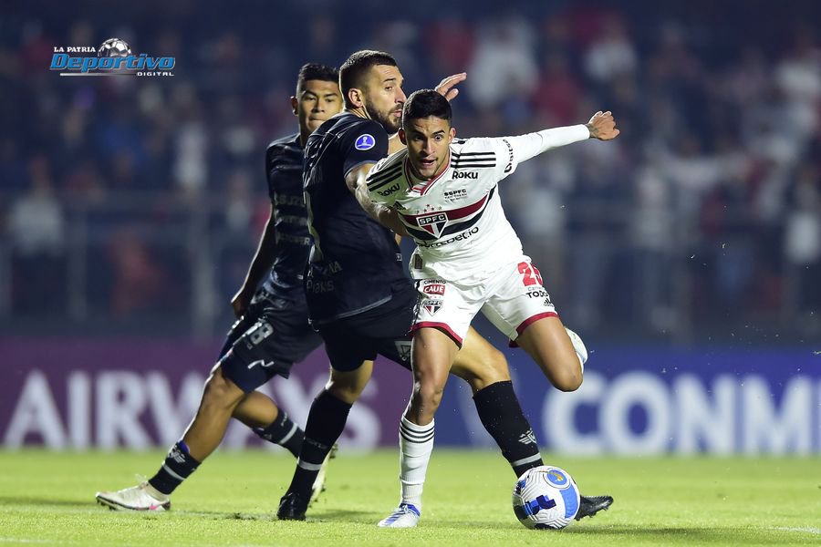 Sao Paulo goleó a Wilstermann en la Copa Sudamericana