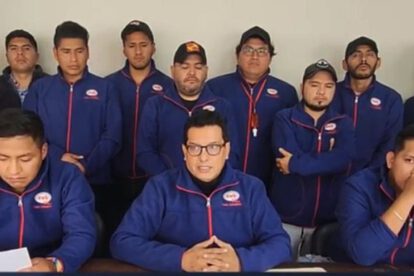 Max Mendoza y el Consejo Nacional de dirigentes de la Confederación Universitaria Boliviana