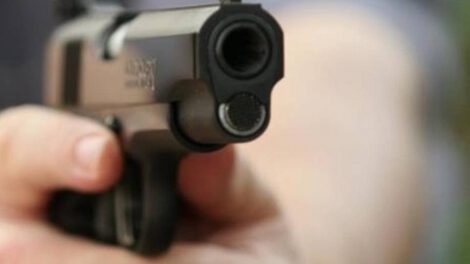 Mala manipulación de armas en incidentes militares