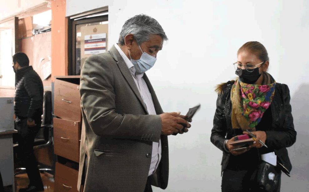 Arias en la Fiscalía por denuncia de uso indebido de influencias