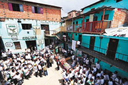 Reinserción social en cárceles y el consumo de droga y alcohol