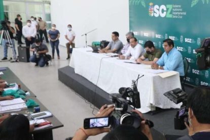 Camacho reunión San Julián para resolver conflicto de bloqueo