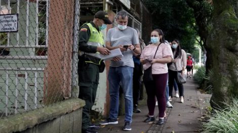 Colombia elige Presidente durante un probable giro histórico a la izquierda