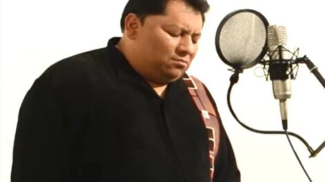 Rimer Guachalla, voz emblemática del grupo Tupay