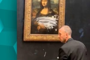 Mona Lisa en el Museo del Louvre
