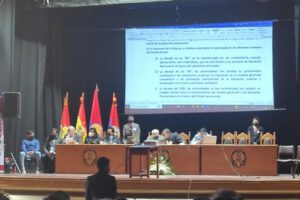 Requisito para ser dirigente en el Congreso de Universidades
