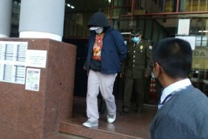Detención preventiva por parricidio de José L.C. en La Paz
