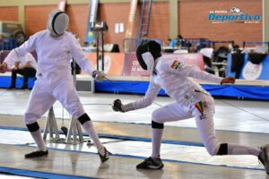 Torneo nacional de esgrima en La Paz