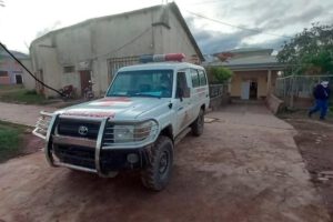 Conflicto mineros comunarios Apolo