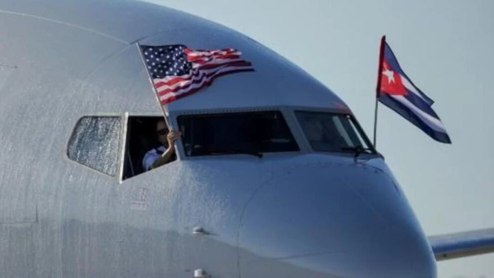 Estados Unidos levanta restricciones a los vuelos a Cuba
