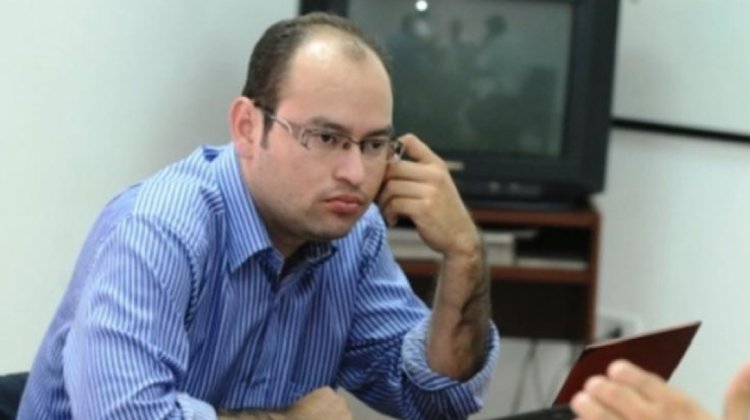Cerco a Santa Cruz convocado por Erwin Bazán
