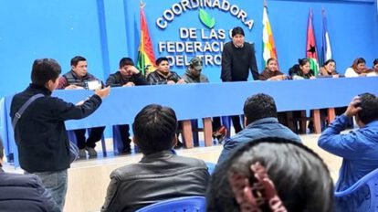 Evo Morales en el ampliado cocalero