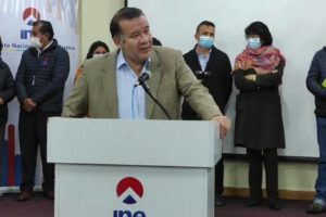 Renuncia del Director del INE por salud