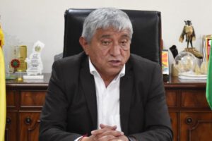 Disculpa pública de Arias al Director del INE