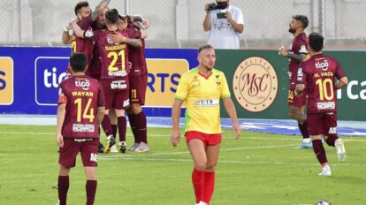 Celebran los atigrados la clasificación a la final