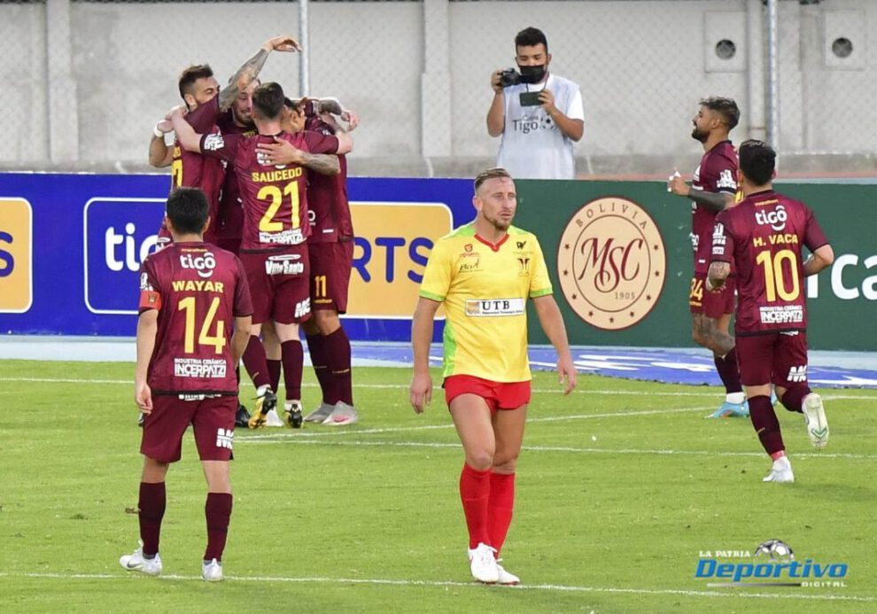 Celebran los atigrados la clasificación a la final