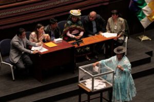 La elección del Defensor del Pueblo afecta el proceso para Contralor General