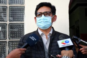 Horario de invierno para secundaria anunciado por el Ministro de Educación Edgar Pary