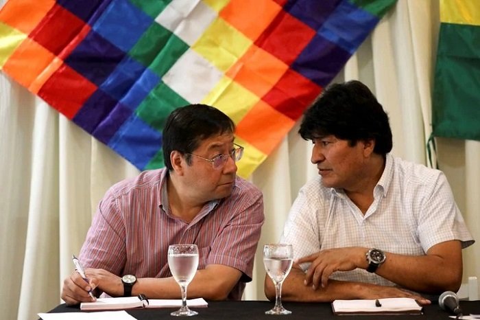 Evo Morales reclama a Luis Arce obras para el Trópico y el Altiplano