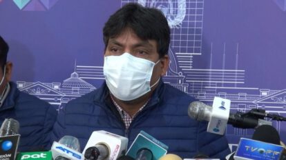 Clanes familiares en universidades públicas