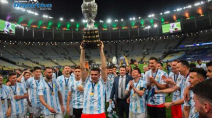 Dibu Martínez campeón con Argentina en la Copa América 2021