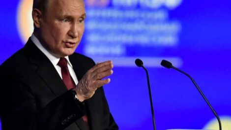 Fin del mundo unipolar proclamado por Vladimir Putin en el Foro Económico Internacional de San Petersburgo